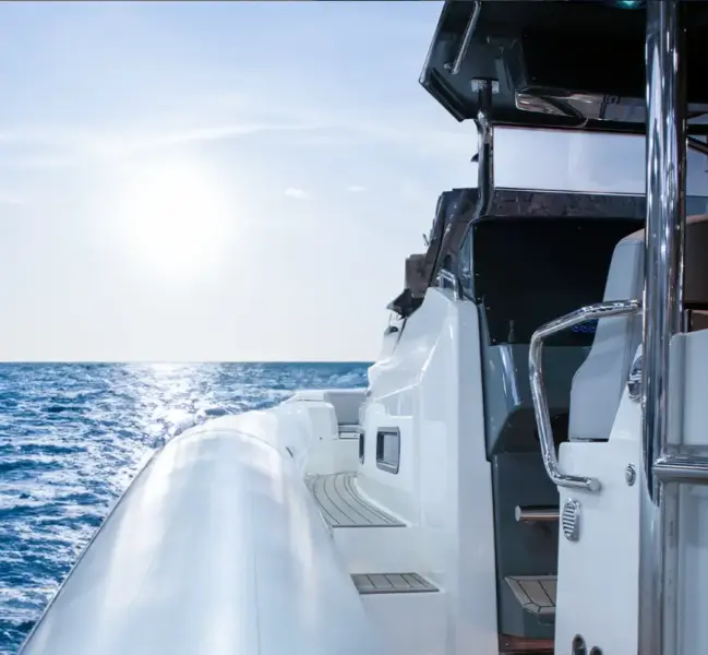 Alia Charter Salerno - Gommone Marlin 40 Lusso