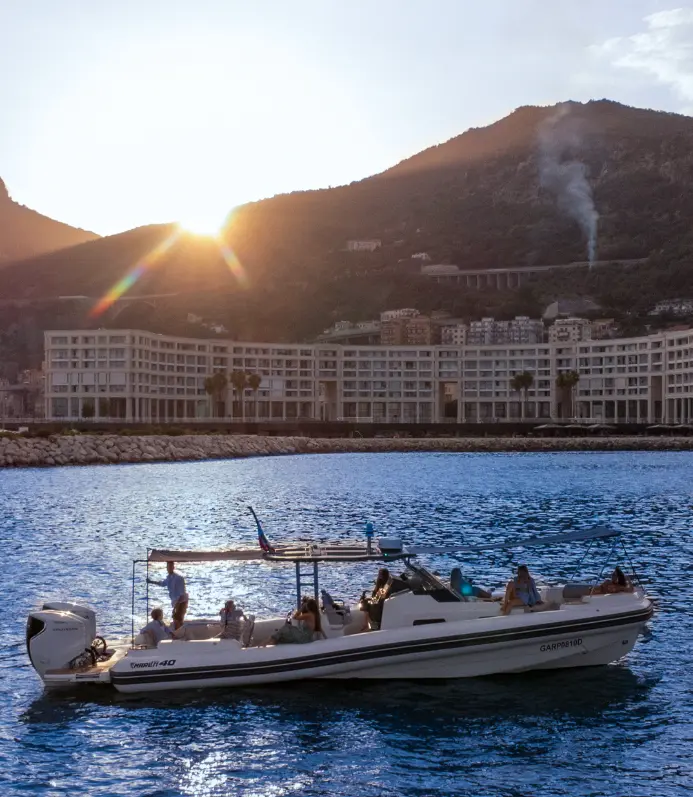 Alia Charter Salerno - Gommone Marlin 40 Lusso